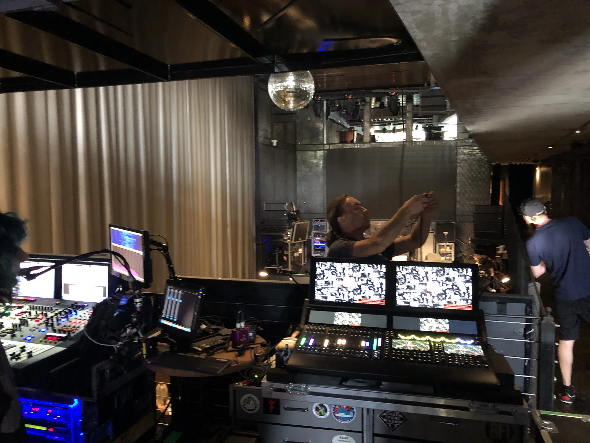 IF & Billy Idol San Francisco — 190921-IF-San Diego, CA