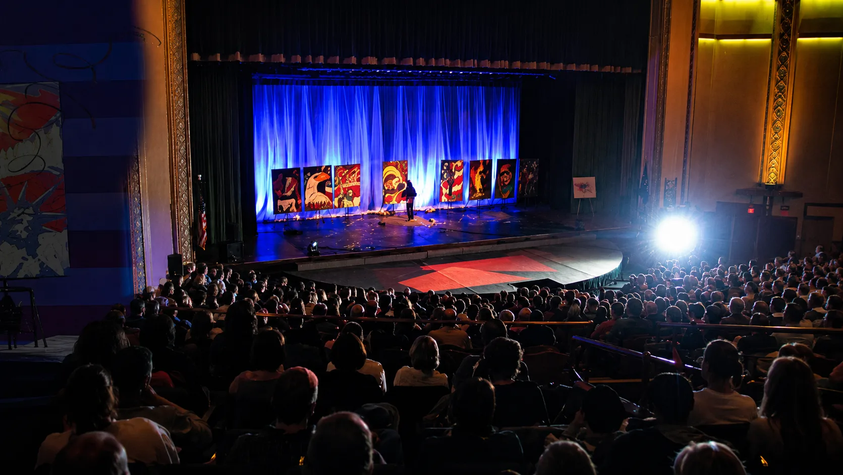 Ft Wayne theater crowd
